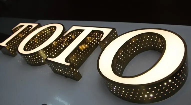 成都广告91看片软件在线下载发光字制作注意的方方面面