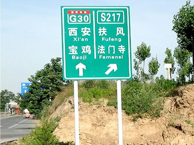 四川广告公司Led打孔发光字的间距有多少？